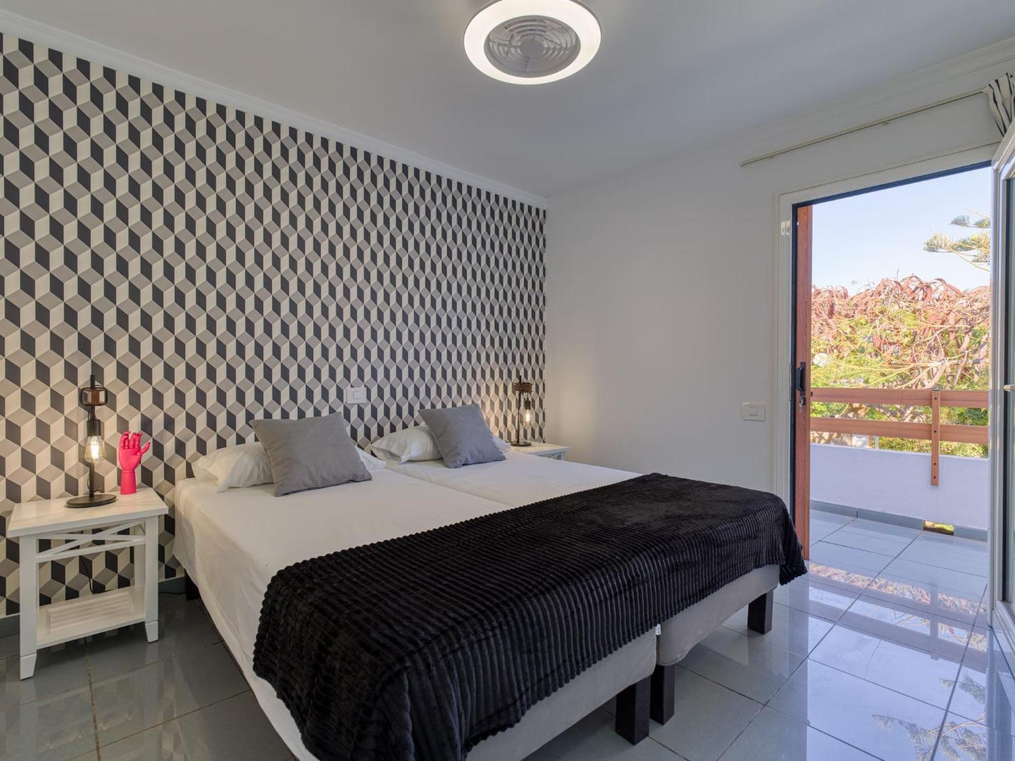 Timon Suites San Agustin Exteriér fotografie